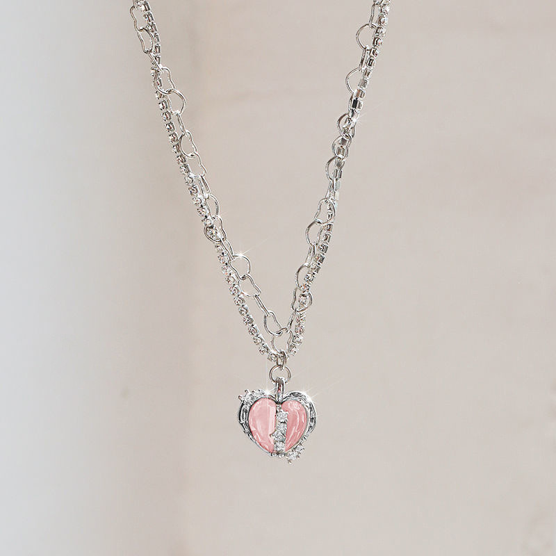 گردنبند مونلیت