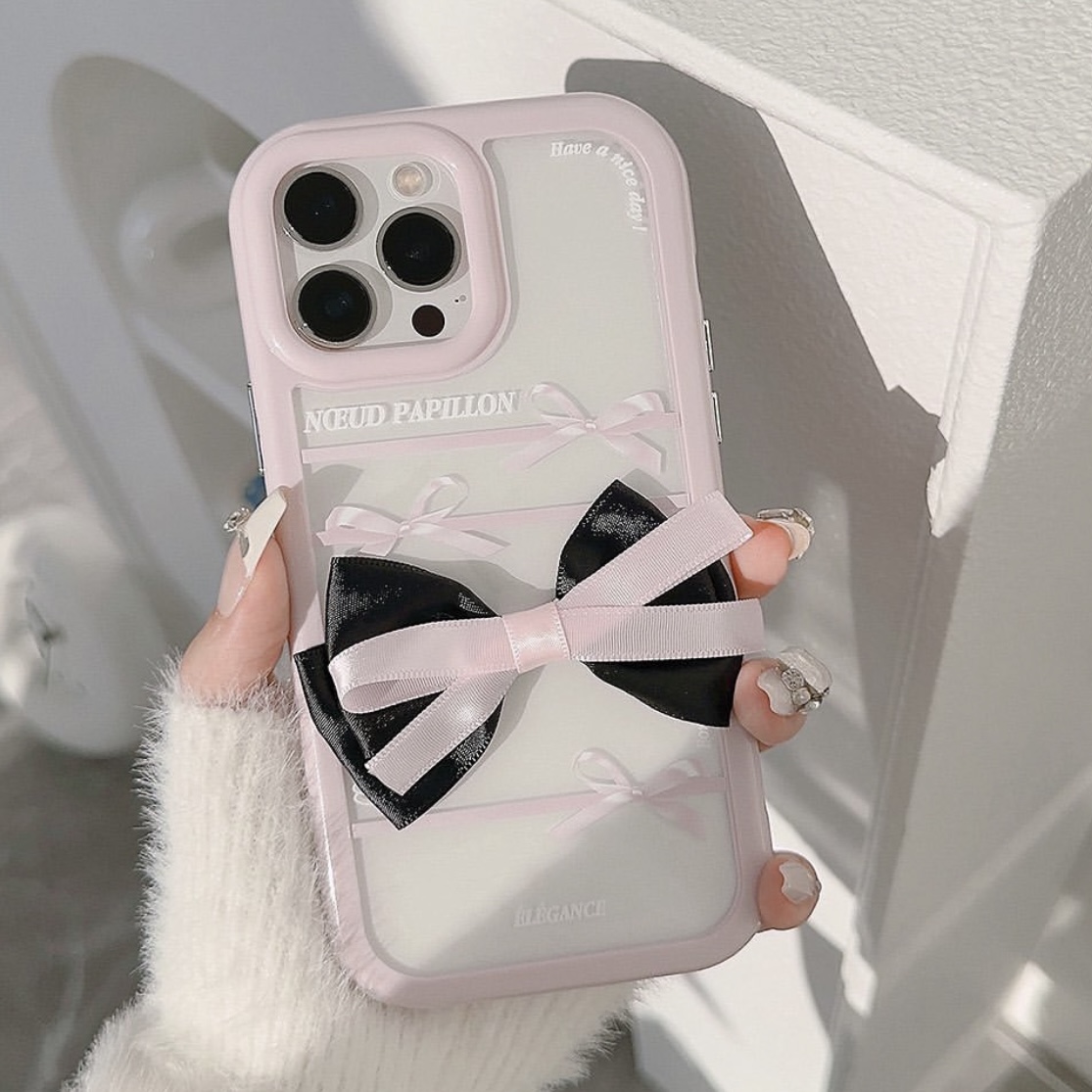 قاب آیفون پاپیون  🎀༘⋆